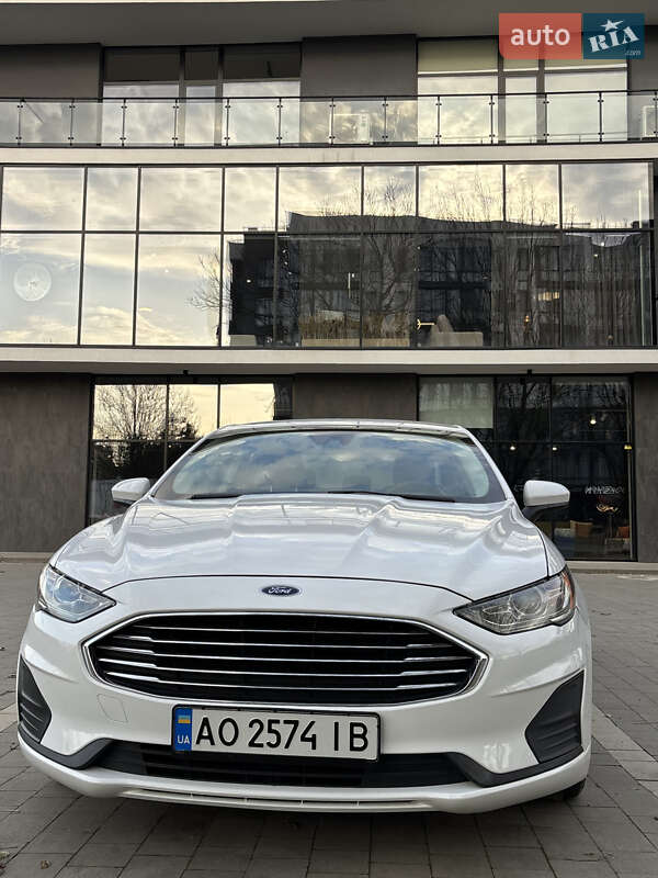 Седан Ford Fusion 2019 в Ужгороді фото 18 Седан Ford Fusion 2019 в Ужгороді