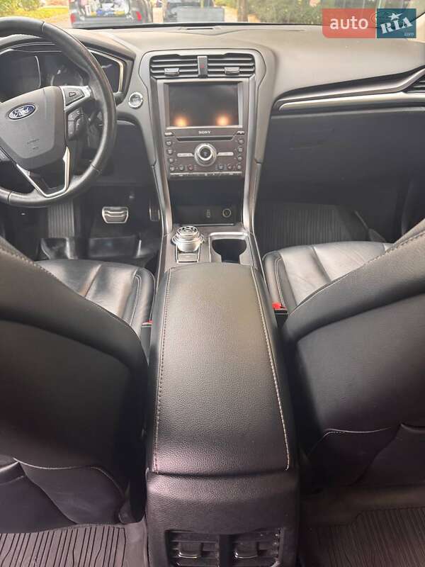 Седан Ford Fusion 2017 в Києві