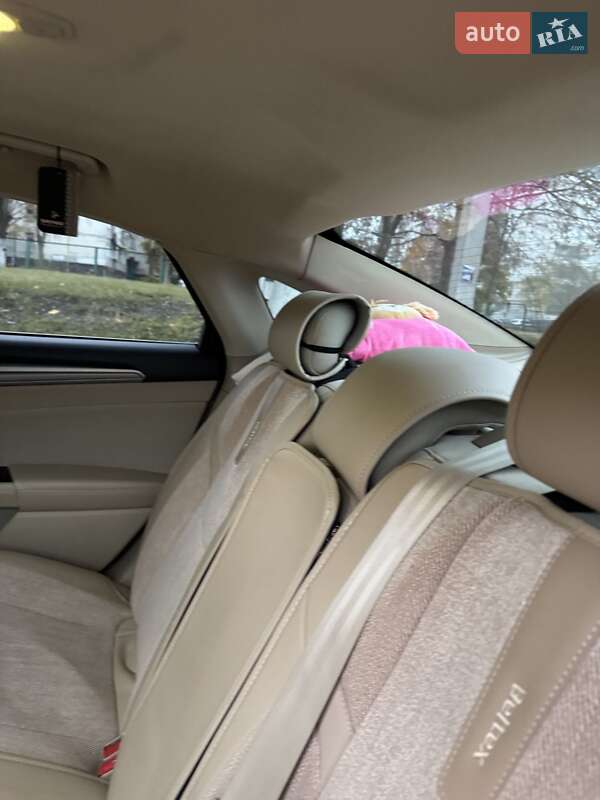 Седан Ford Fusion 2015 в Харькове фото 4 Седан Ford Fusion 2015 в Харькове