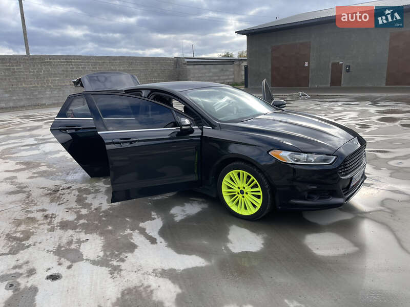 Седан Ford Fusion 2014 в Одессе