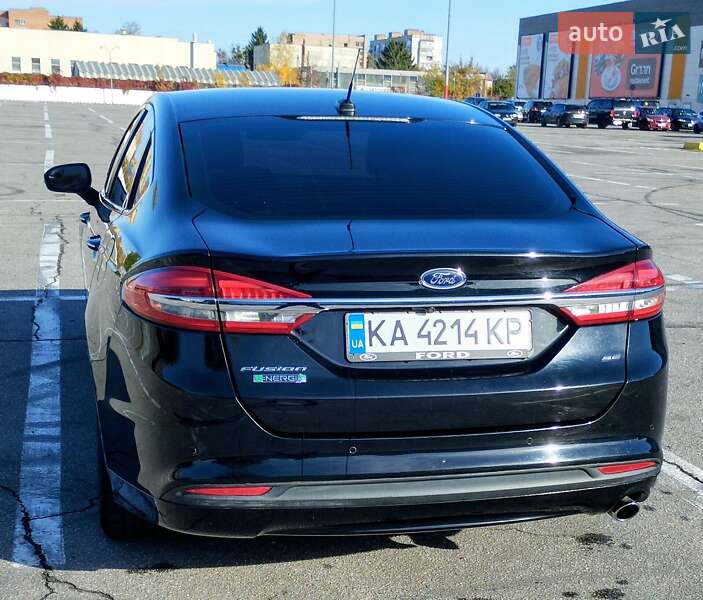 Седан Ford Fusion 2017 в Полтаві