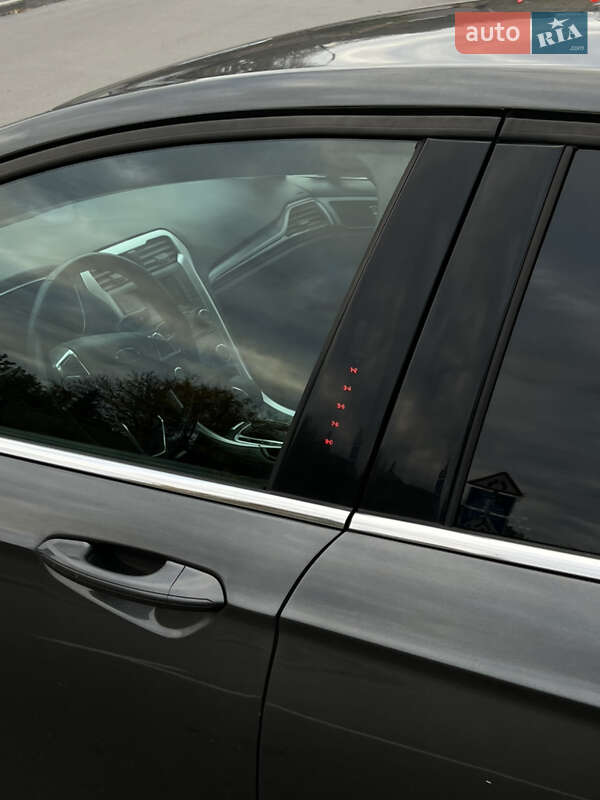 Седан Ford Fusion 2015 в Виннице