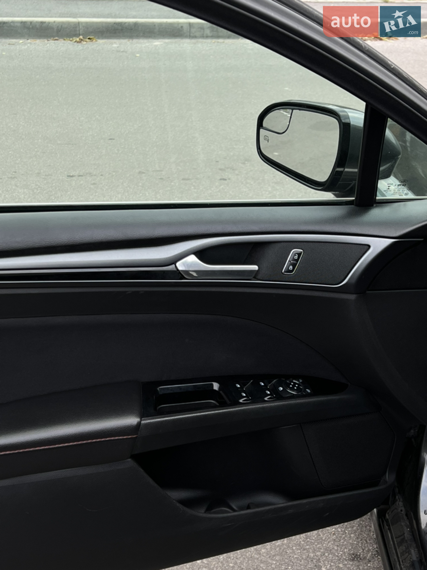 2015 Ford Fusion - мініатюра 18