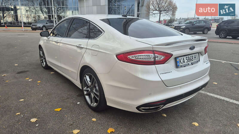 Седан Ford Fusion 2015 в Киеве