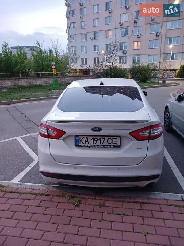 Седан Ford Fusion 2016 в Киеве