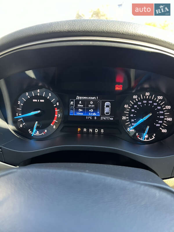 Седан Ford Fusion 2014 в Кам'янському