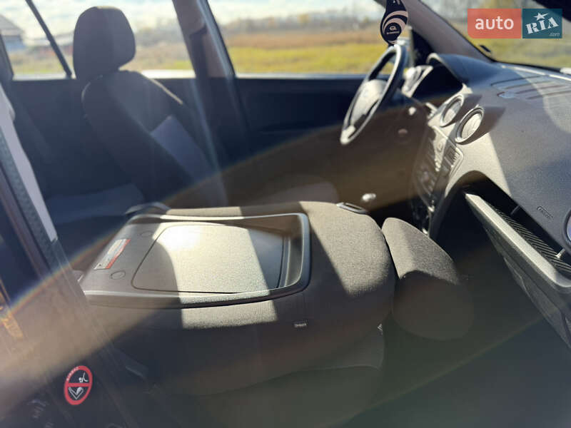 Хетчбек Ford Fusion 2009 в Борисполі фото 50 Хетчбек Ford Fusion 2009 в Борисполі