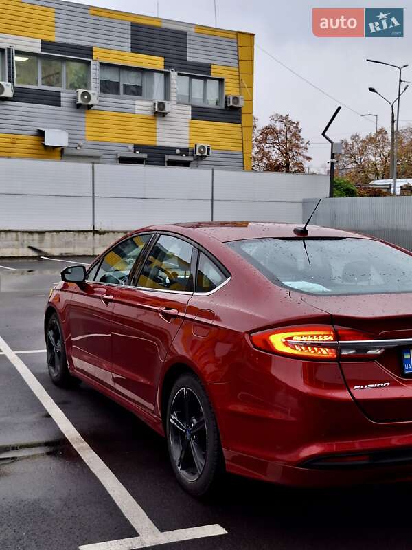 Седан Ford Fusion 2015 в Киеве