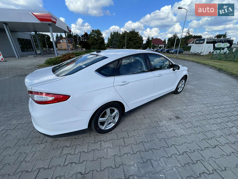Седан Ford Fusion 2013 в Косові фото 15 Седан Ford Fusion 2013 в Косові