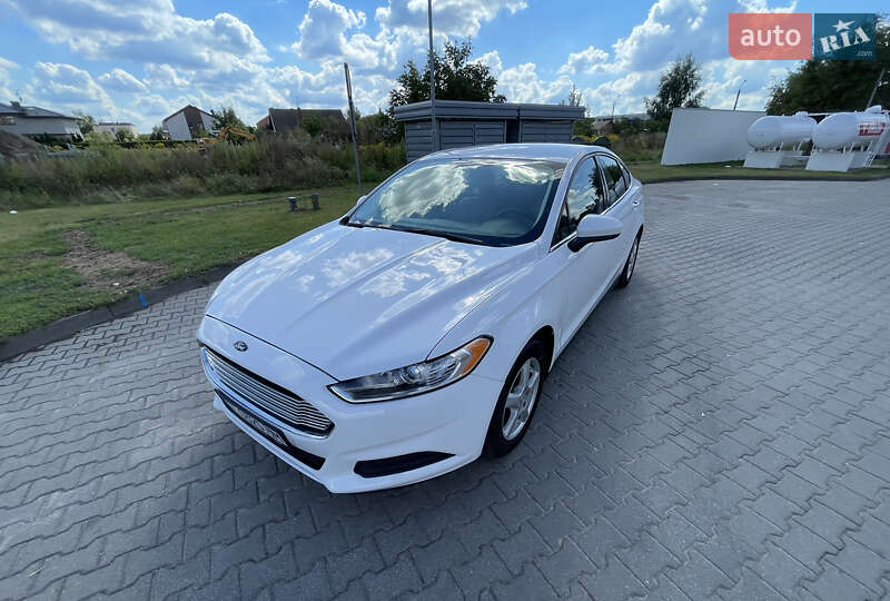 Седан Ford Fusion 2013 в Косові фото 20 Седан Ford Fusion 2013 в Косові
