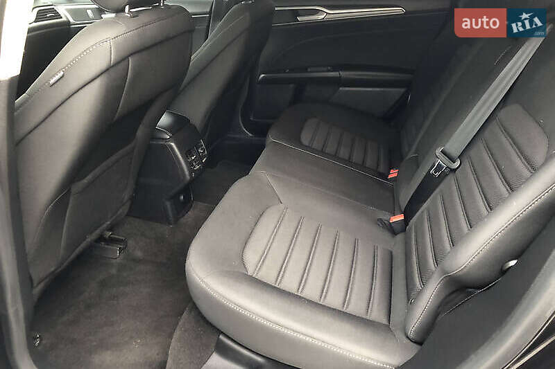 Седан Ford Fusion 2019 в Киеве фото 26 Седан Ford Fusion 2019 в Киеве