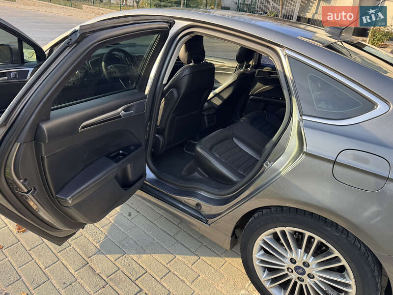 Седан Ford Fusion 2013 в Запорожье
