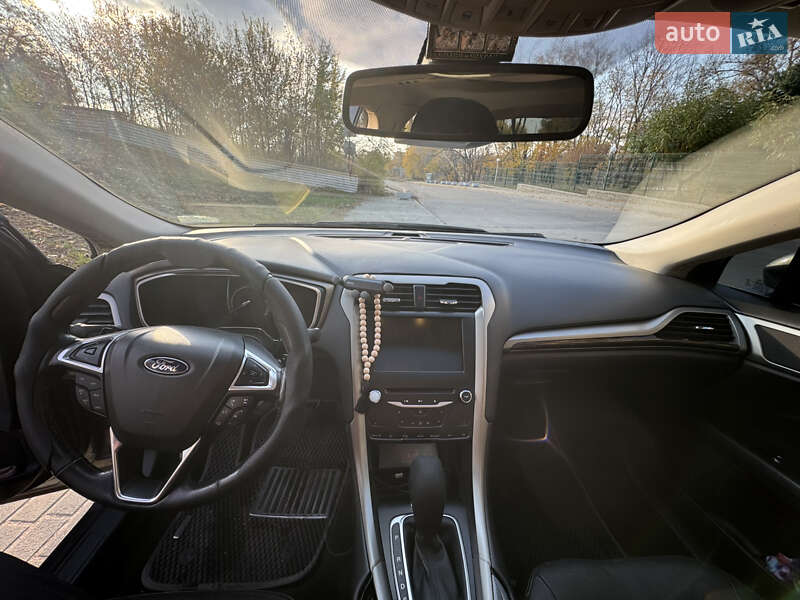 Седан Ford Fusion 2013 в Запорожье