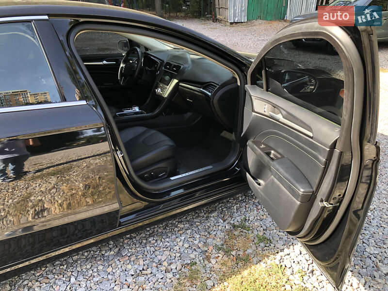 Седан Ford Fusion 2018 в Києві