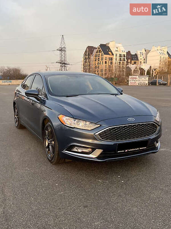 Ford Fusion 2018