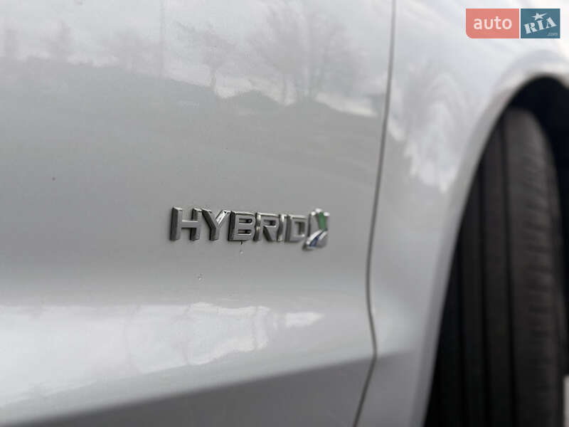 Седан Ford Fusion 2018 в Виннице