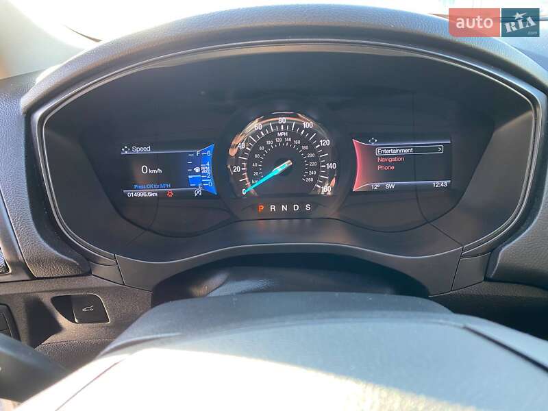 Седан Ford Fusion 2017 в Львові