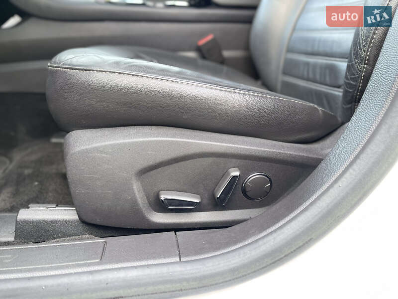 Седан Ford Fusion 2013 в Киеве