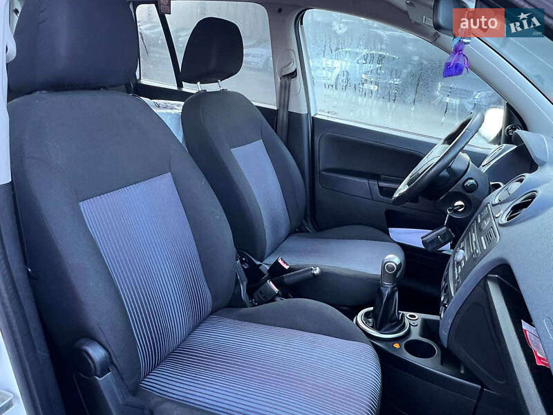 Хетчбек Ford Fusion 2011 в Львові