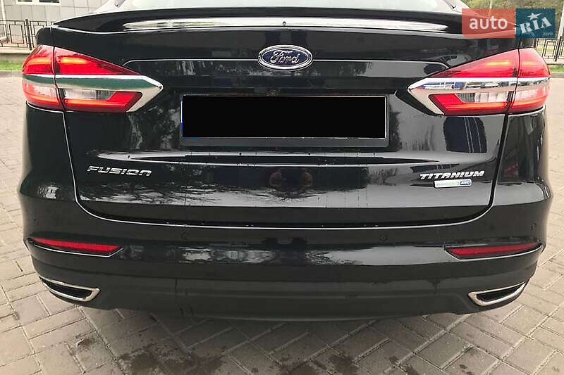 Седан Ford Fusion 2018 в Киеве фото 6 Седан Ford Fusion 2018 в Киеве