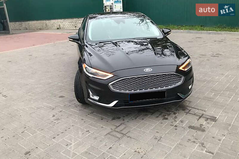 Седан Ford Fusion 2018 в Киеве фото 3 Седан Ford Fusion 2018 в Киеве