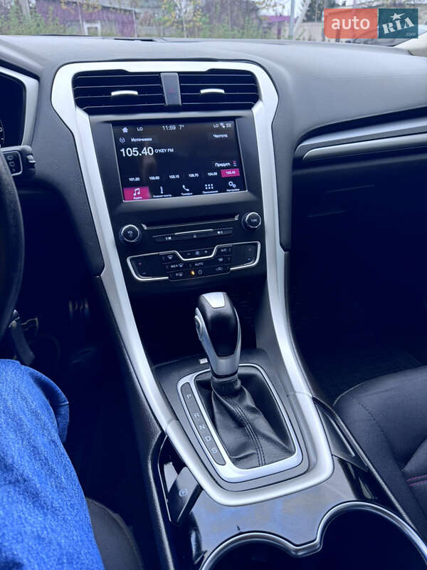Седан Ford Fusion 2016 в Хмельницком