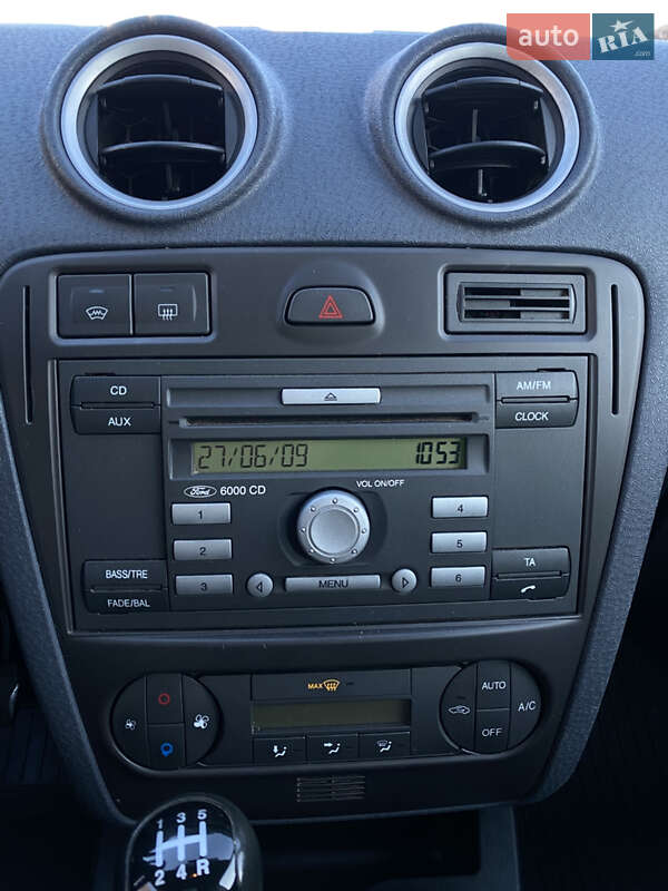 Хетчбек Ford Fusion 2009 в Луцьку