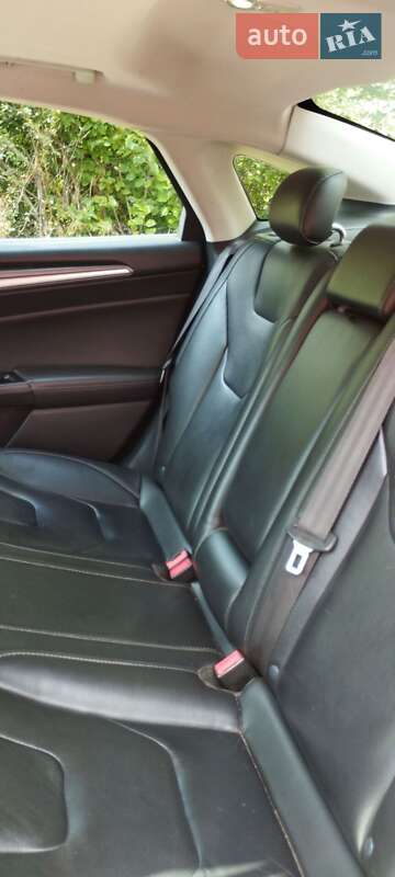 Седан Ford Fusion 2013 в Коломые