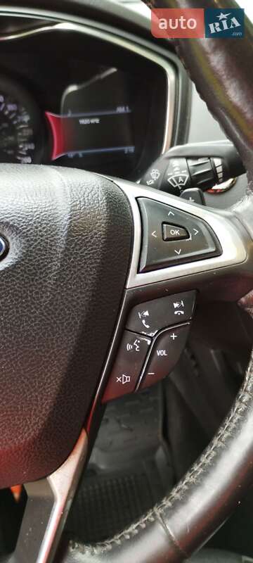 Седан Ford Fusion 2013 в Коломые