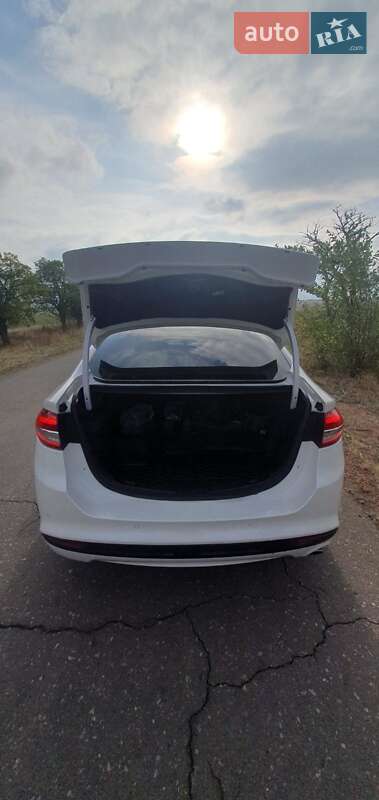 Седан Ford Fusion 2018 в Миколаєві