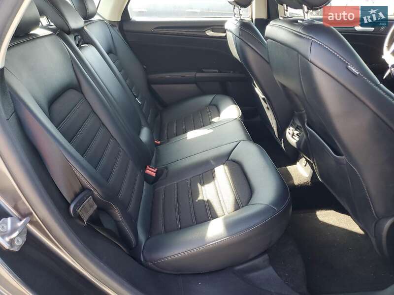 Седан Ford Fusion 2018 в Полтаві