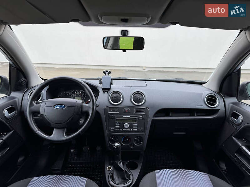 Хетчбек Ford Fusion 2007 в Луцьку