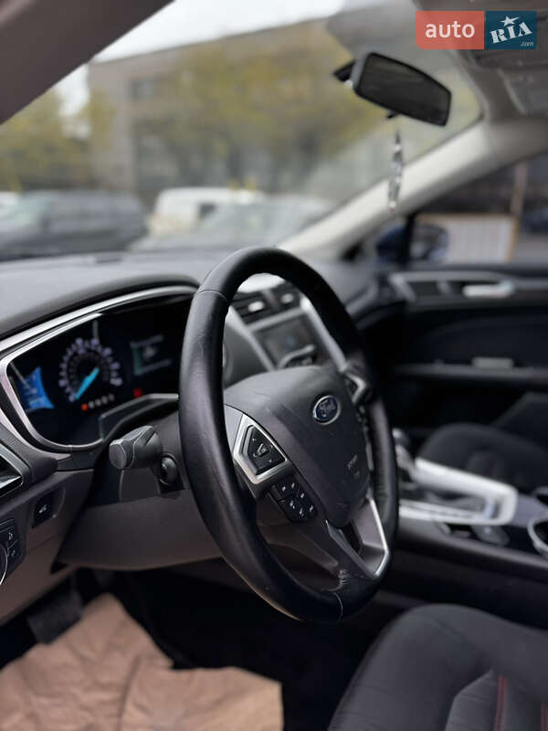 Седан Ford Fusion 2014 в Дніпрі фото 11 Седан Ford Fusion 2014 в Дніпрі