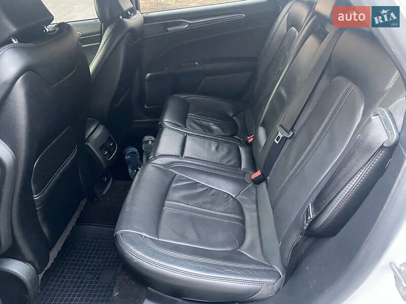 Седан Ford Fusion 2019 в Полтаве