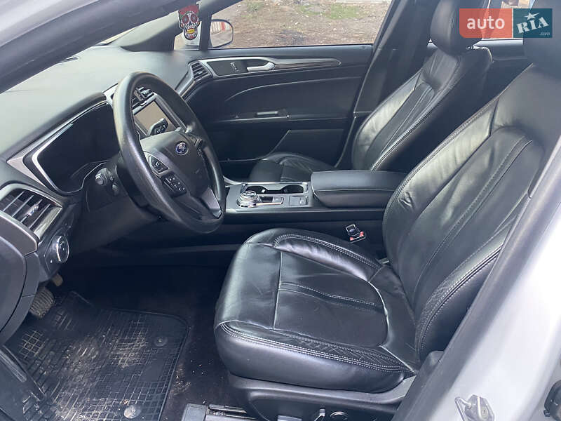 Седан Ford Fusion 2019 в Полтаве