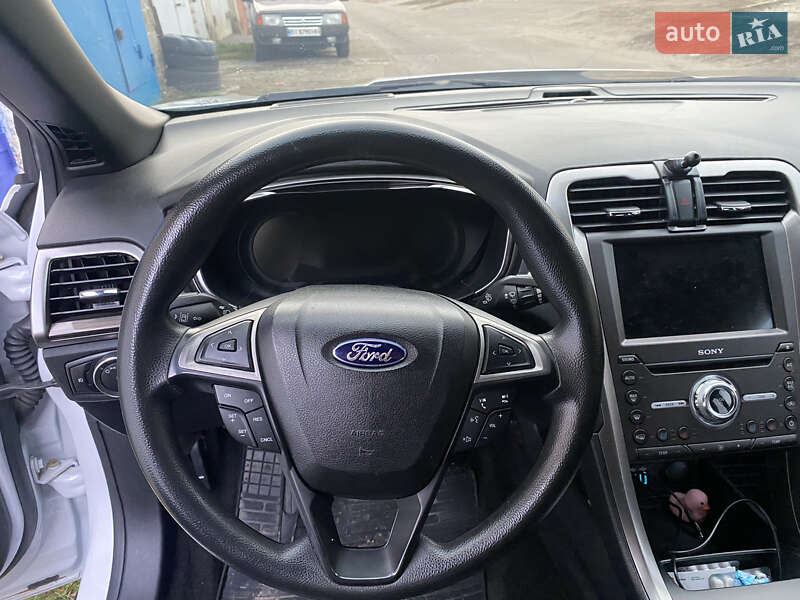 Седан Ford Fusion 2019 в Полтаве