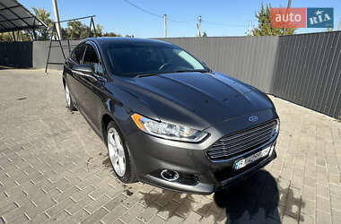 Седан Ford Fusion 2016 в Шишаках