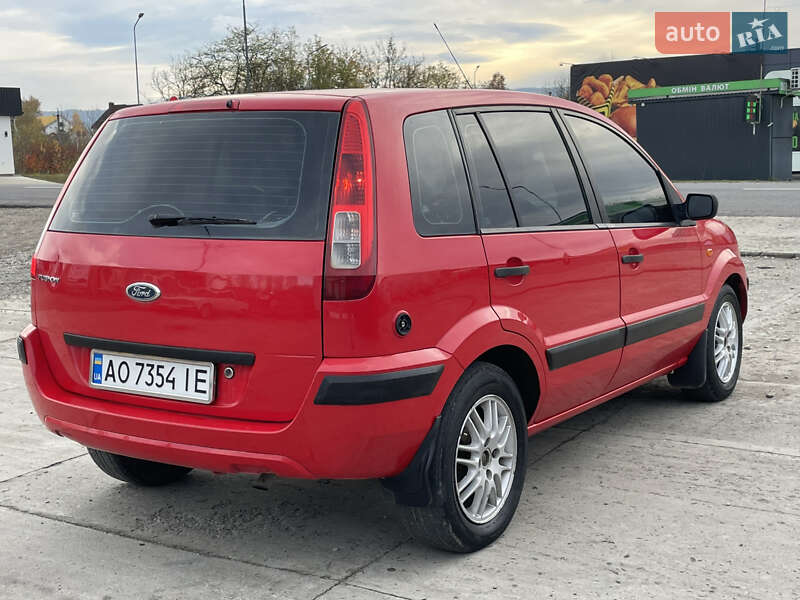 Хэтчбек Ford Fusion 2008 в Солотвине