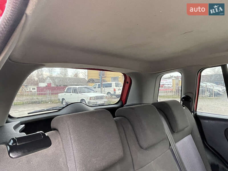 Хэтчбек Ford Fusion 2008 в Солотвине