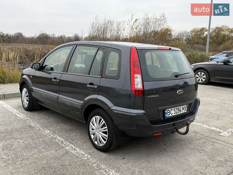 Хэтчбек Ford Fusion 2007 в Шептицькому
