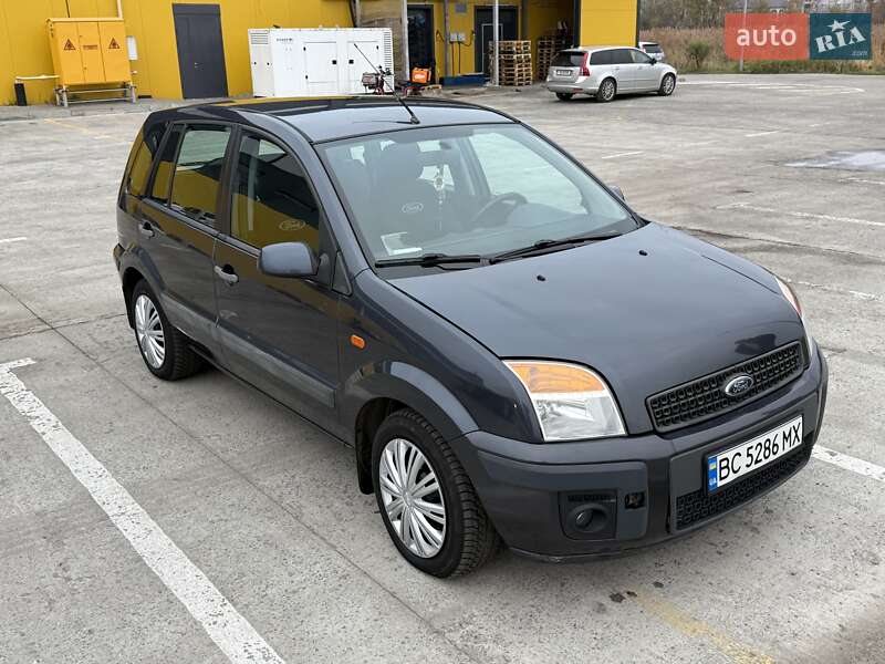 Хэтчбек Ford Fusion 2007 в Шептицькому