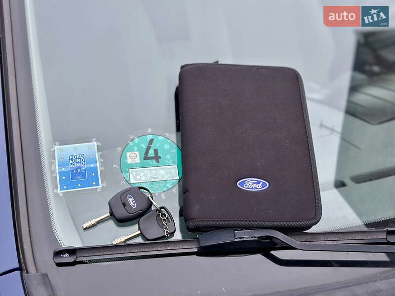 Хетчбек Ford Fusion 2005 в Володимирці