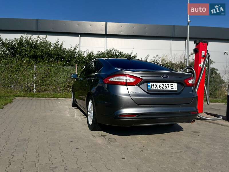 Седан Ford Fusion 2014 в Хмельницком фото 6 Седан Ford Fusion 2014 в Хмельницком
