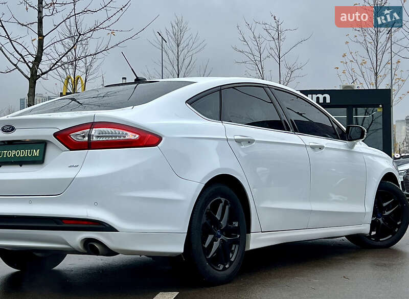 Седан Ford Fusion 2015 в Києві фото 16 Седан Ford Fusion 2015 в Києві