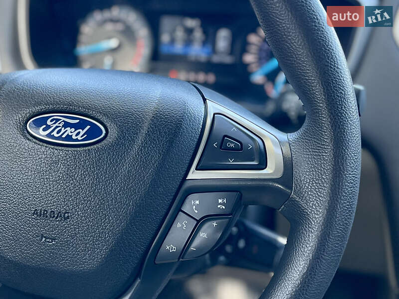 Седан Ford Fusion 2015 в Києві фото 22 Седан Ford Fusion 2015 в Києві