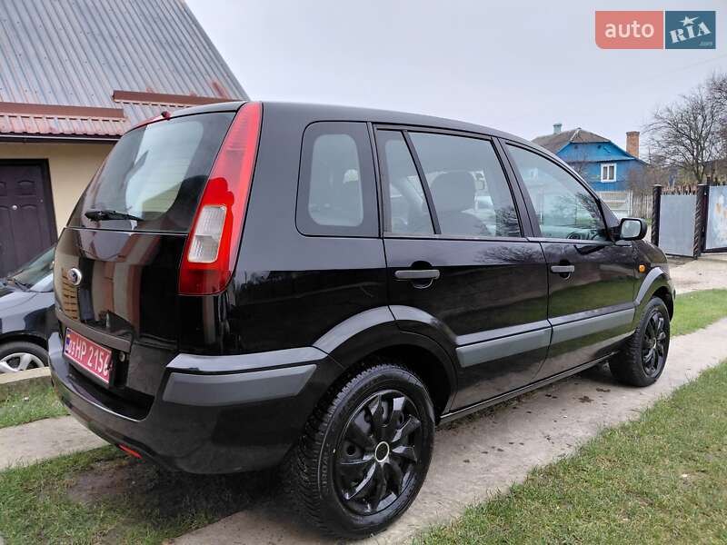 Хетчбек Ford Fusion 2006 в Рівному