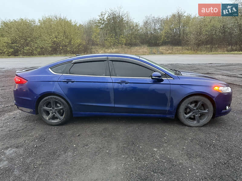 Седан Ford Fusion 2013 в Житомире