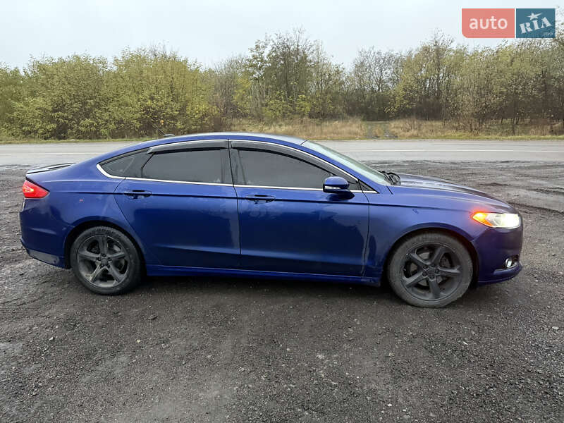 Седан Ford Fusion 2013 в Житомире