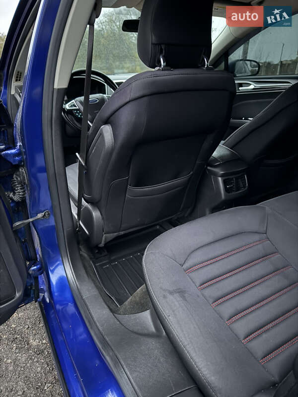 Седан Ford Fusion 2013 в Житомире