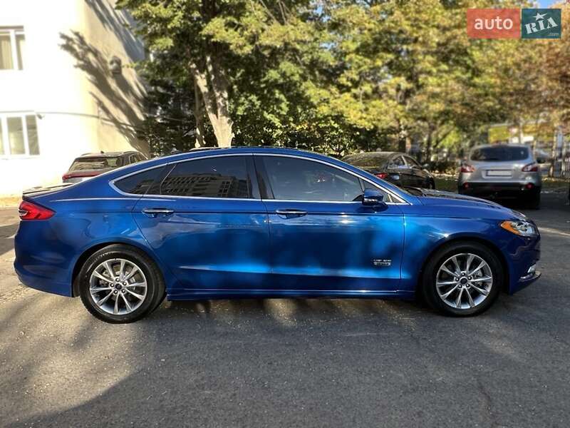 Седан Ford Fusion 2016 в Одессе